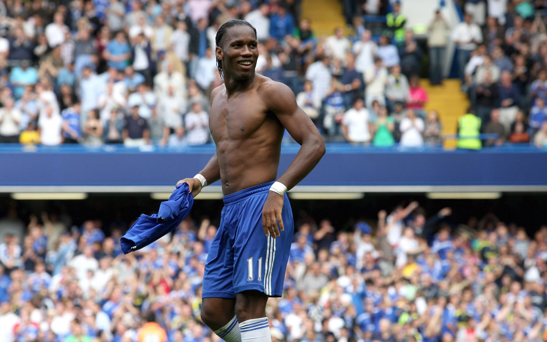 中国足球职业联赛引导俱乐部开设开放训练日，中国国家足球队训练基地